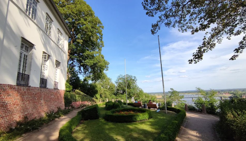Castle and Castle Tower, Lauenburg, Germany, Germany